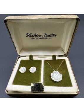 VTG Fashion Duettes Carved Rose Flower Mother Of Pearl Earring Necklace 14k Post